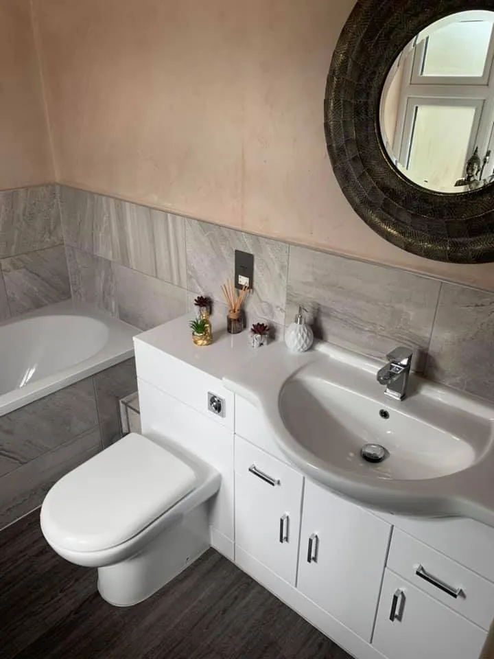 white bathroom fittings